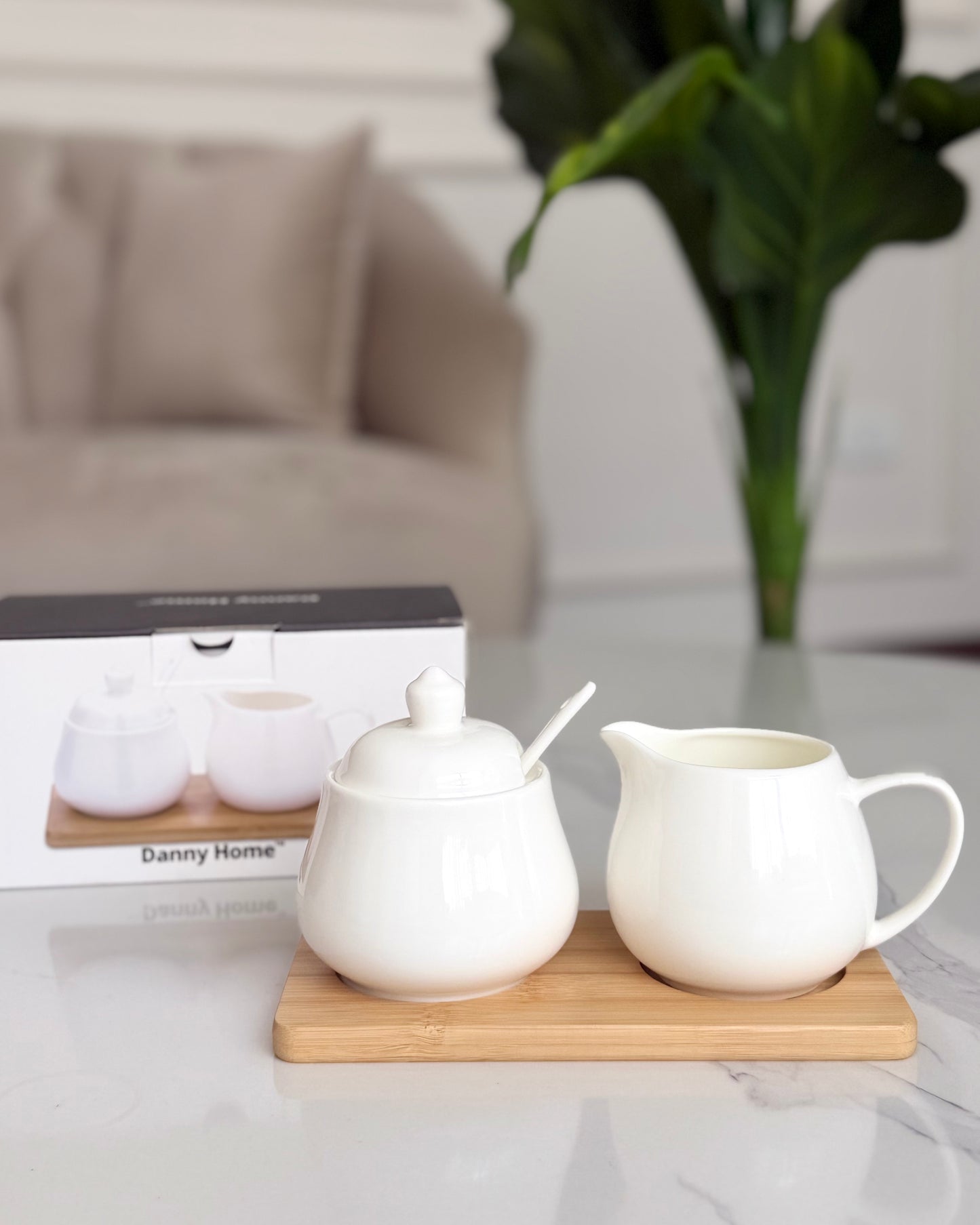 Danny Home Ceramic Sugar Bowl & Milk Jug Set.