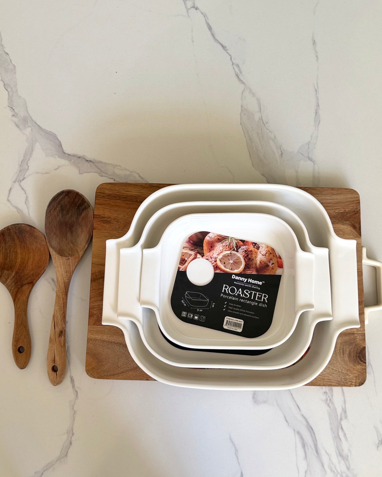 White casserole Set
