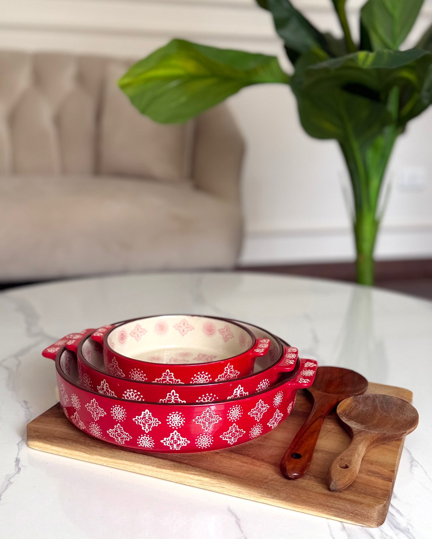 Rounded Patterned Red Casserole Set
