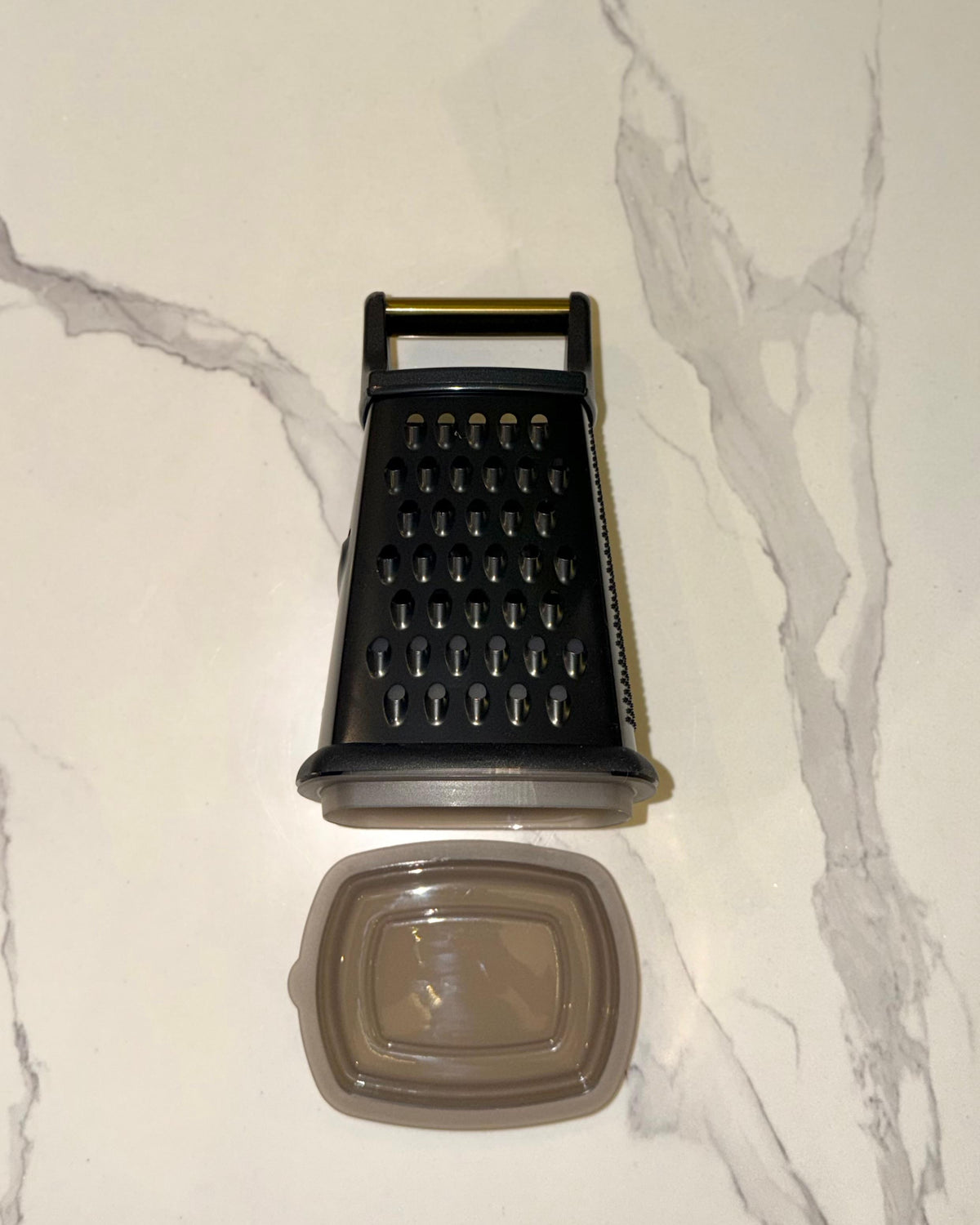 Multi-Blade Grater & Container Set