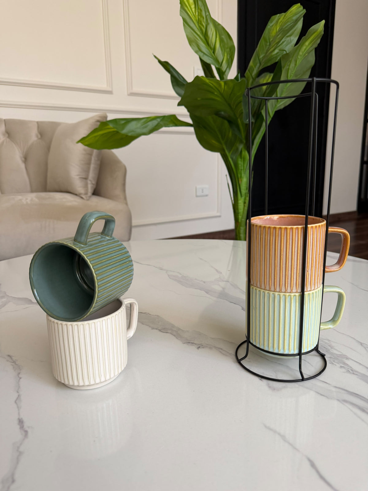 Mugs With A Stand